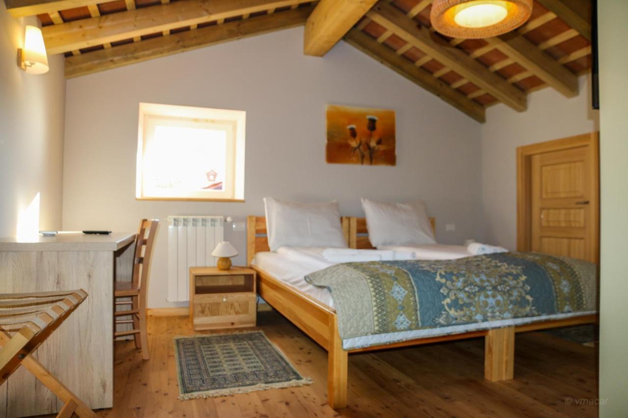 Casa Lenka 호텔 Malchina 외부 사진